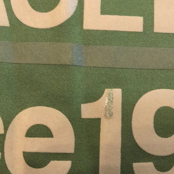 🆕 The North Face Hoodie - Picture 2 of 3